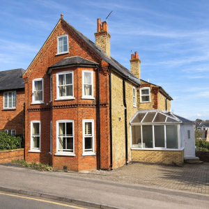 B75D254C-8013-4788-8C48-F71308864BB1