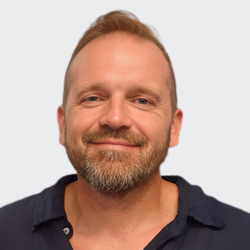 WhiteTrees Team Members Photos - 500x500PX